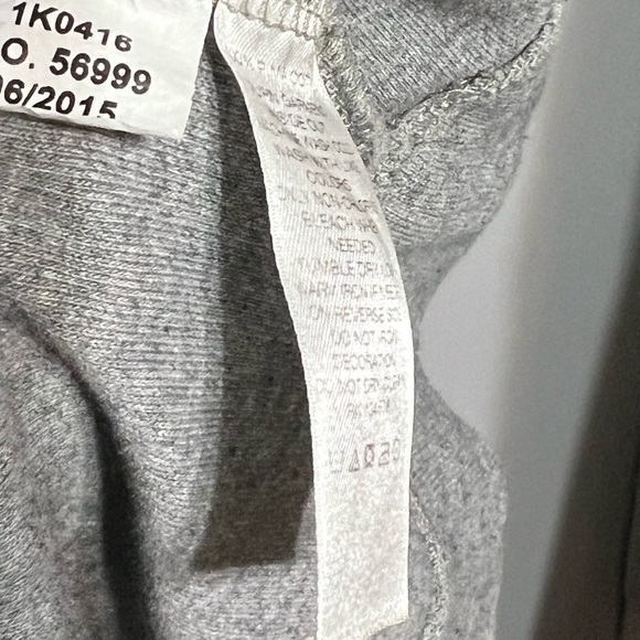 Vineyard Vines Signature Crest 1/4 Zip Pull-Over Heather Whale Embroidered XXL - Picture 6 of 6